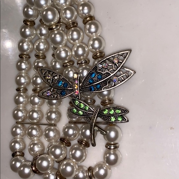 Vintage Dragonfly pearl bracelet and brooch pin - Picture 5 of 5